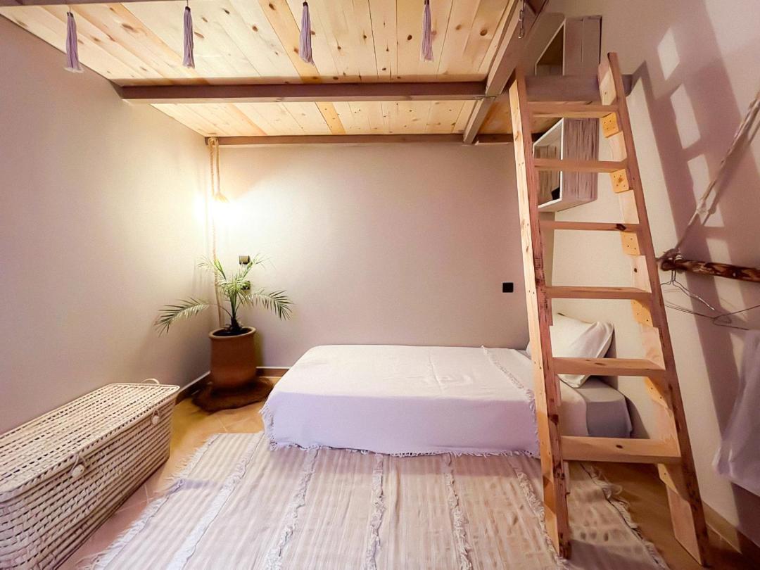 Desart Hostel Tamraght ภายนอก รูปภาพ